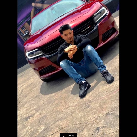 Meet your Posher, Juan - Picture 1 of 1